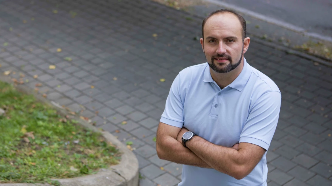 Měl problém poslat po&nbsp;Česku gauč. Podnikatel tak založil firmu, která dnes doručuje balíky i&nbsp;v&nbsp;Africe