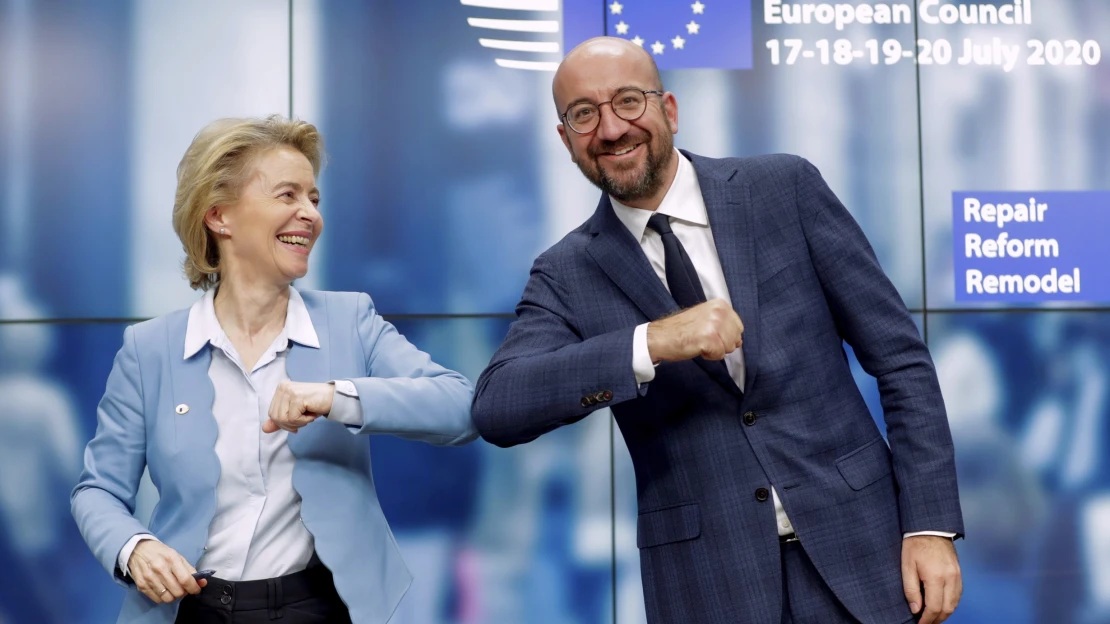 EU dnes schválila krizový fond. Peníze začne rozdělovat v&nbsp;létě