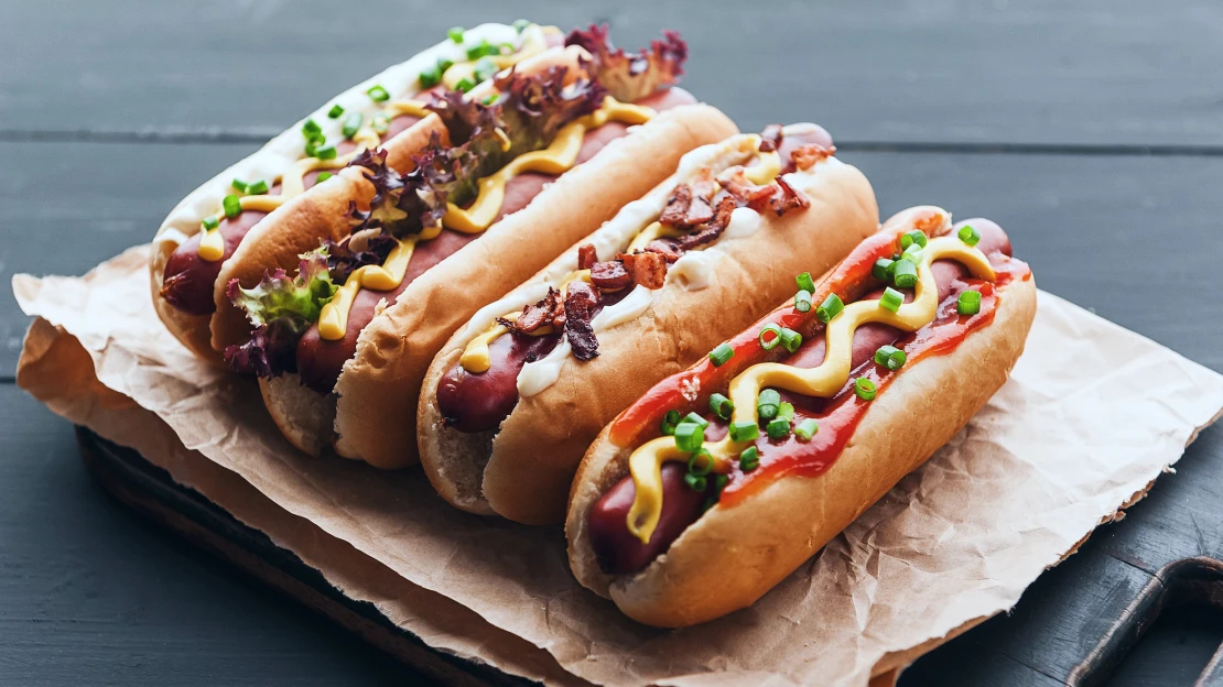 Není párek jako párek. Oslavte den hotdogů těmi nejlepšími v&nbsp;republice