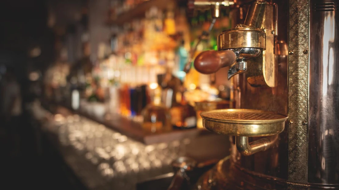 Starý i&nbsp;nový. Legendární bar L’Fleur končí a&nbsp;znovu začíná