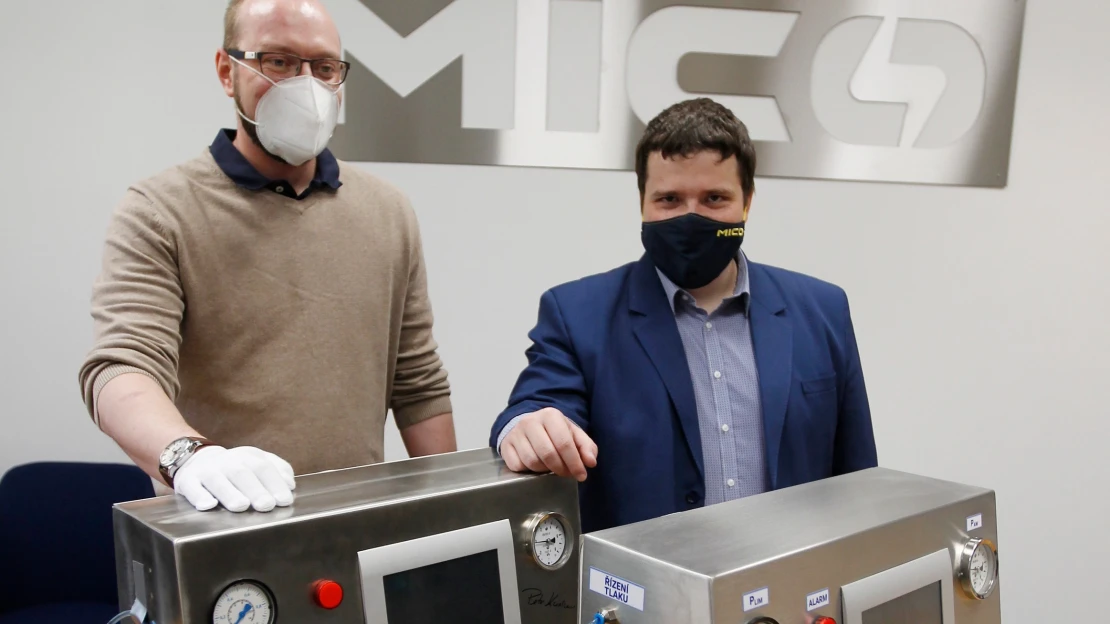 Připravený na druhou vlnu. Třebíčský výrobce chce plicní ventilátory testovat v&nbsp;nemocnicích