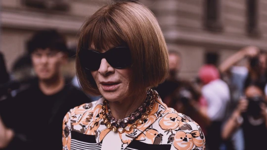 Občas musíte být bestie. Anna Wintour vás naučí přežít v neustále se měnícím světě