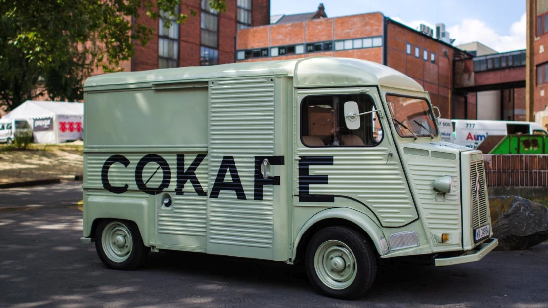 Co kafe? Bývalý volejbalista provozuje v&nbsp;Ostravě síť kaváren, pražírnu, cukrárnu nebo i&nbsp;kino