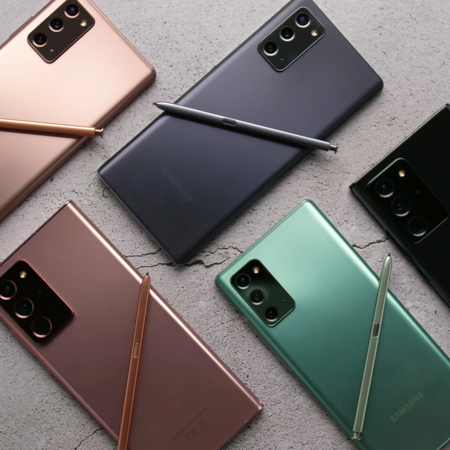 Nebývale přesný únik informací: Samsung představil telefony Galaxy Note 20 a Note 20 Ultra