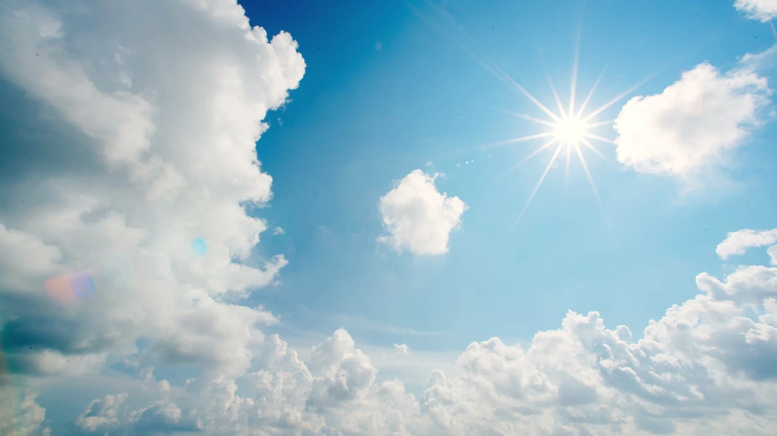 Sedm způsobů, jak si poradit s horkem přirozeně a bez klimatizace