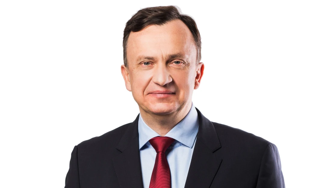 Gumový král z&nbsp;Polska a&nbsp;jeho zlaté prsty. Příběh akcie, která za rok vystřelila o&nbsp;7000 procent