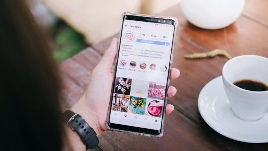 Instagram novou funkcí kopíruje TikTok. Do karet mu hraje nejistá situace v&nbsp;USA
