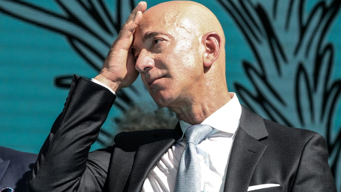 Miliardářská štědrost v&nbsp;praxi. Vedou Dorsey a&nbsp;Gatesovi, Bezos rozdává setiny procent svého jmění