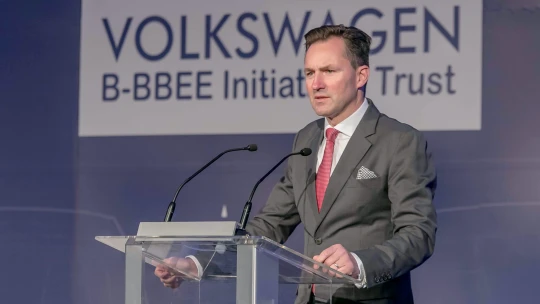 Škodovka dostane nového šéfa a&nbsp;má být masovější. Do čela automobilky míří Thomas Schäfer