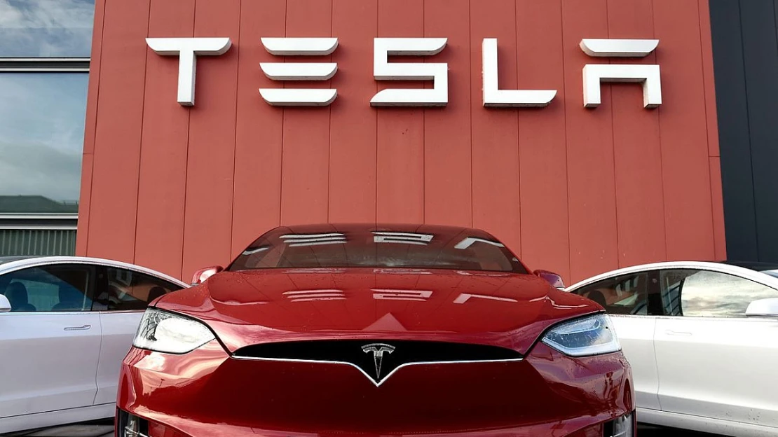 Teslu je ode dneška možné koupit v&nbsp;Americe za bitcoiny, hlásí Elon Musk