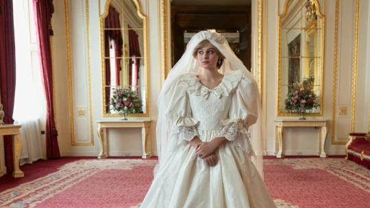 Dvě ženy u&nbsp;kormidla a&nbsp;zakletá princezna. Netflix spustil novou řadu seriálu The Crown