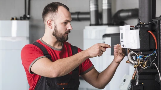 Enern a&nbsp;ČEZ vsadily na topenáře. Český startup cílí na střední Evropu