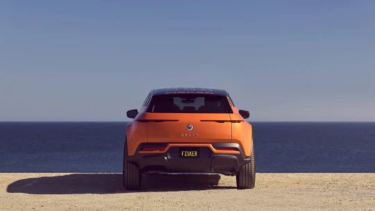 Fisker v&nbsp;potížích. Americký výrobce elektroaut žádá o&nbsp;ochranu před věřiteli