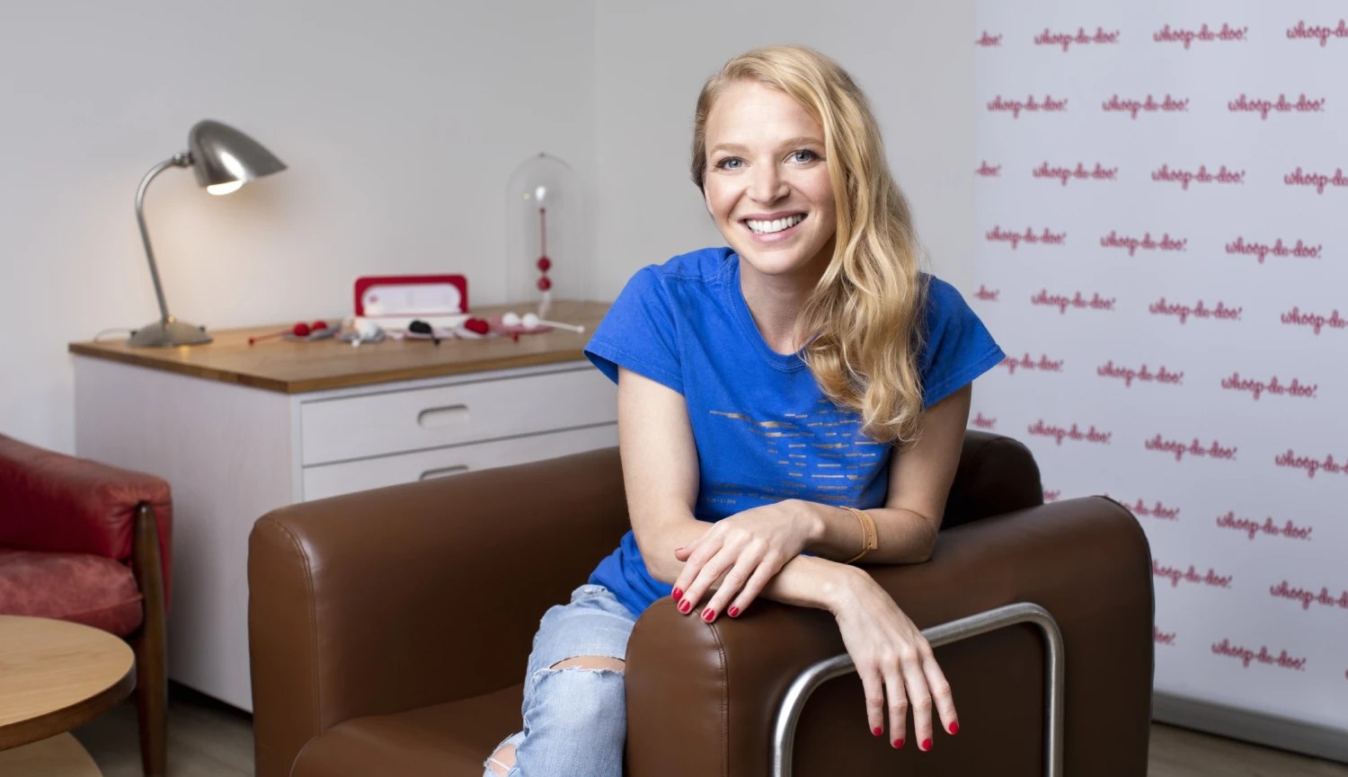 Státu jsem nevěřila, radši jsem si vzala půjčku od banky, říká v podcastu designérka Anna Marešová