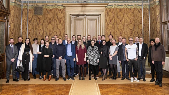 Přední české designové značky spojily síly. V&nbsp;rámci unikátního projektu spolupracuje Lasvit, Brokis, Bomma i&nbsp;Preciosa