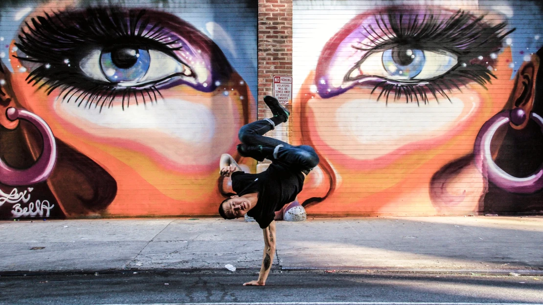 Pařížská olympiáda bude cool. Dostaví se b-boys a&nbsp;b-girls a&nbsp;rozdají si to v&nbsp;breakdance