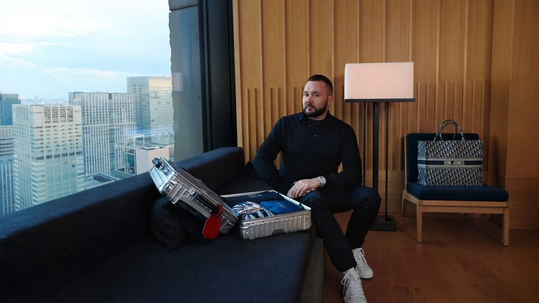 Fendi v&nbsp;nových otěžích. Kreativní ředitel Kim Jones v&nbsp;lednu představí první kolekci