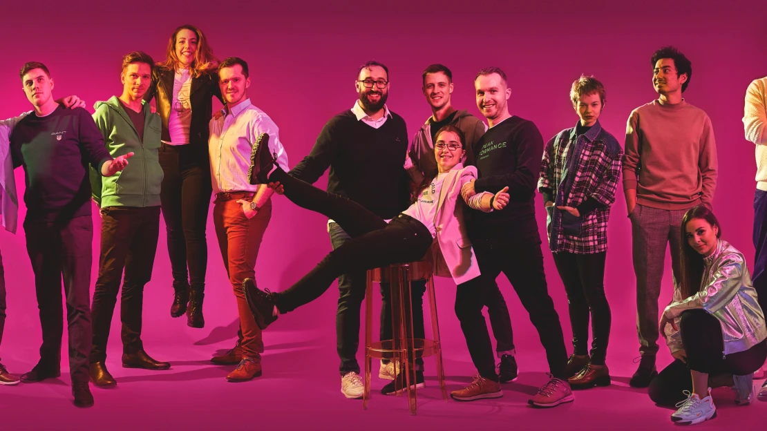 Forbes 30 pod 30 je tady! Poznejte mladé a&nbsp;talentované, kteří píší budoucnost Česka