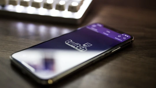 Google a Samsung zneužívají svou pozici na trhu, tvrdí Epic Games