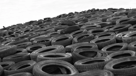 Výrobce pneumatik Bridgestone loni skončil ve ztrátě. Poprvé za 69 let