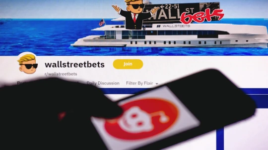 Návrat investiční mánie? Meme stocks jsou opět v kurzu, ale už za nimi nestojí Reddit