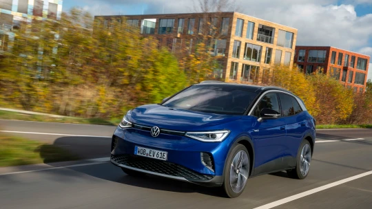 Cíl: dobýt svět! Vyzkoušeli jsme, jak jezdí elektromobil od Volkswagenu