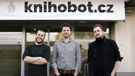 Knihy z&nbsp;druhé ruky lákají i&nbsp;investory. Knihobot získává patnáct milionů od Mitonu