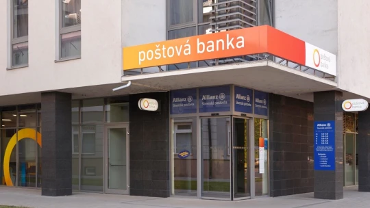 Česká pobočka Poštové banky skupiny J&T končí. Úvěry přebere slovenská centrála