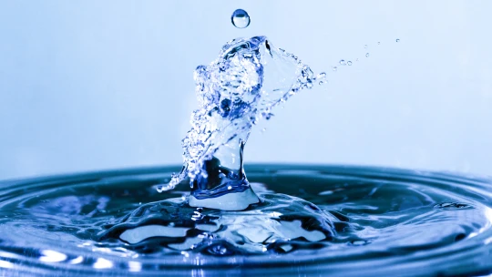 Suez a Veolia se spojí. Transakce vyjde na 339 miliard korun