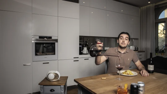 Buona sera. Aneb když je z dekantování vína událost dne