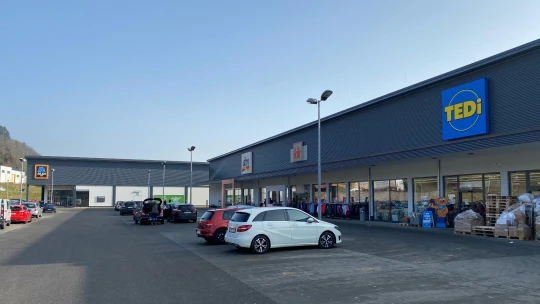 ZDR pokračuje v&nbsp;tažení na západ. Koupila retail park v&nbsp;Německu