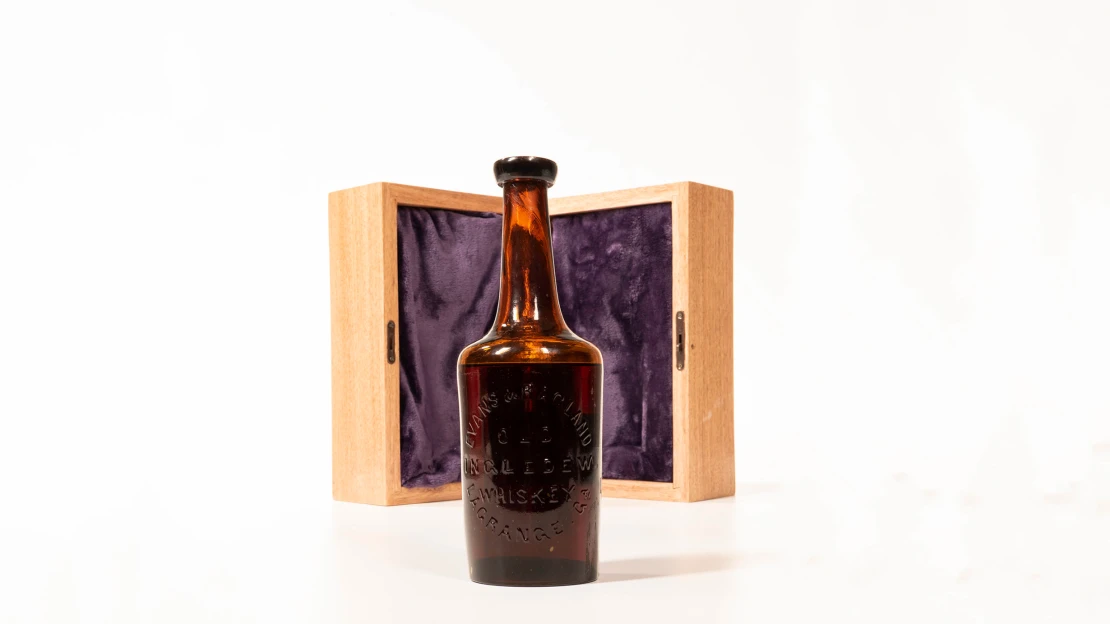 Nejstarší whisky světa jde do aukce. Jednu lahev měl Roosevelt i&nbsp;Truman
