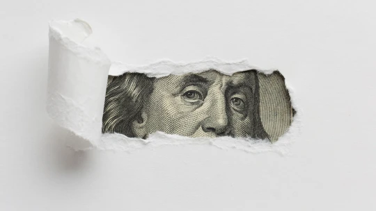 Prachy v prachu. Za co stát rozprášil všechny miliardy, které měl v peněžence?