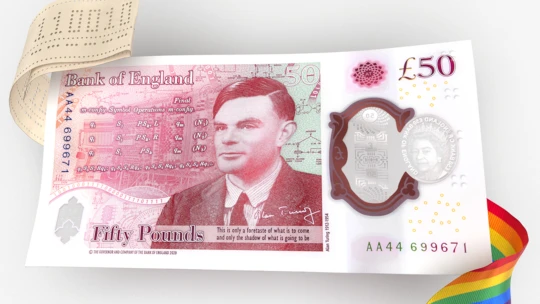 Britové dokončili přechod od papírových k&nbsp;plastovým bankovkám