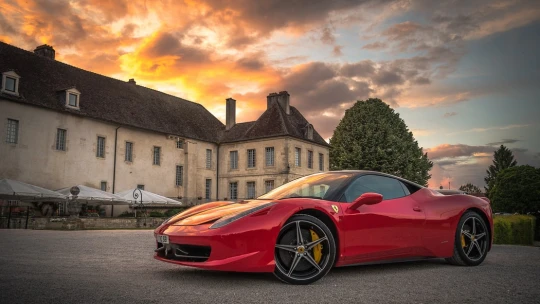 Ferrari má nového šéfa. Přechod k&nbsp;elektrickému pohonu povede Benedetto Vigna