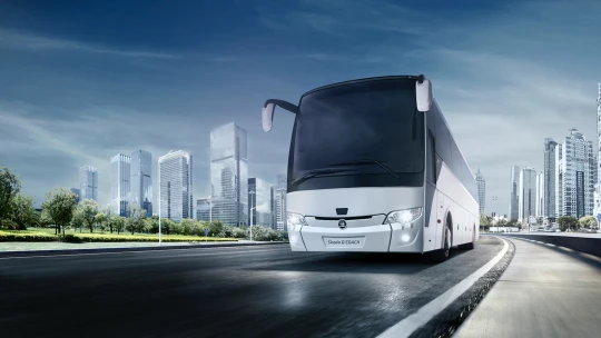 Škoda Transportation vstupuje na trh dieselových autobusů. První objednala česká armáda