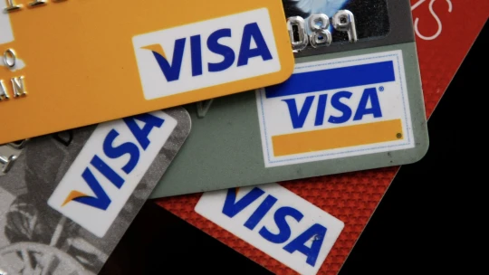 Visa čelí žalobě za monopolní chování. Ohrožuje inovace a zvyšuje poplatky