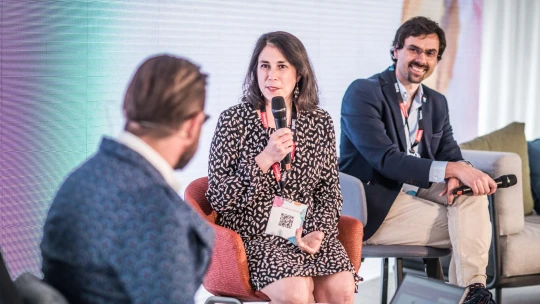Nový startup má lékaře zbavit papírování. Milion dolarů do něj dal bývalý šéf Avastu