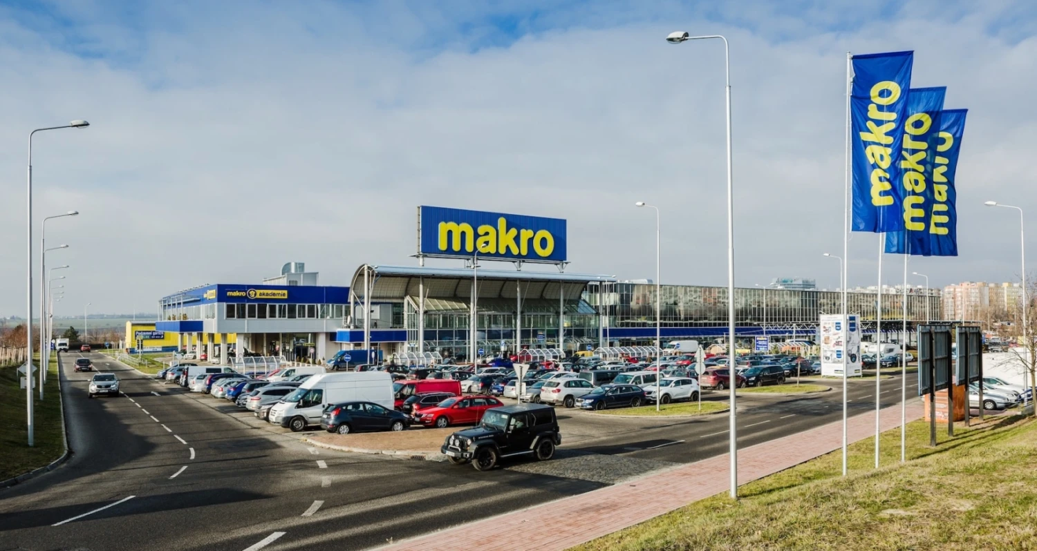 Makro doplácí na zavřené gastro podniky. Velkoobchodům za loňský rok klesly tržby i zisk
