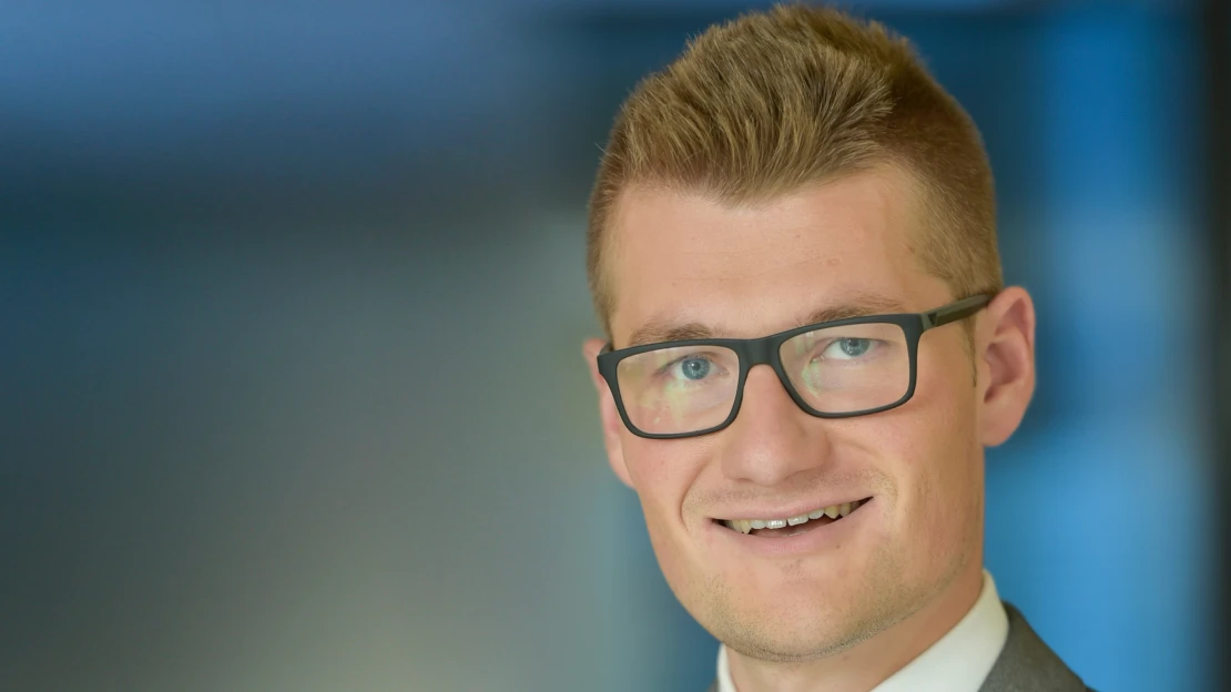 Ať je zisková a&nbsp;rostoucí. Mladý investor hledá ke koupi jednu jedinou firmu