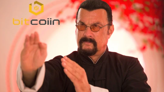Muž s cejchem scamu. Steven Seagal se přimotal ke krypto podvodu za čtvrt miliardy