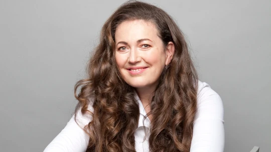 Hovory k sobě i Siddhartha. Jakých knih si nejvíc cení šéfka Googlu?