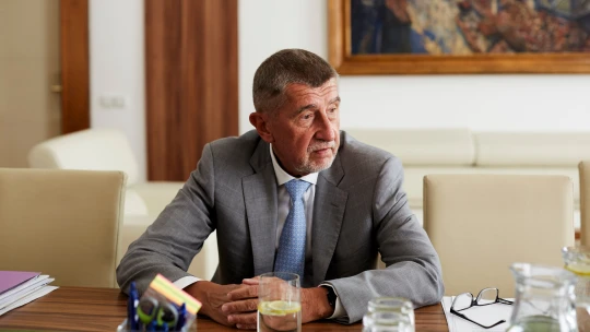 Otevřená Pandořina skříňka. Z&nbsp;čeho viní Tonyho Blaira, prezidenta Ukrajiny či&nbsp;slavného kouče?
