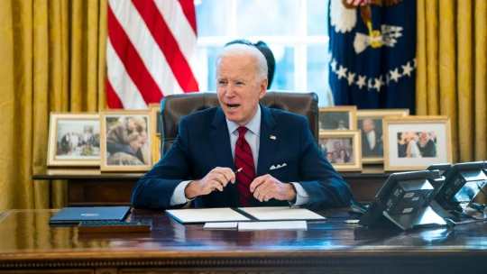 Joe Biden navrhuje 25procentní daň pro miliardáře. Více chce zdanit i&nbsp;firmy