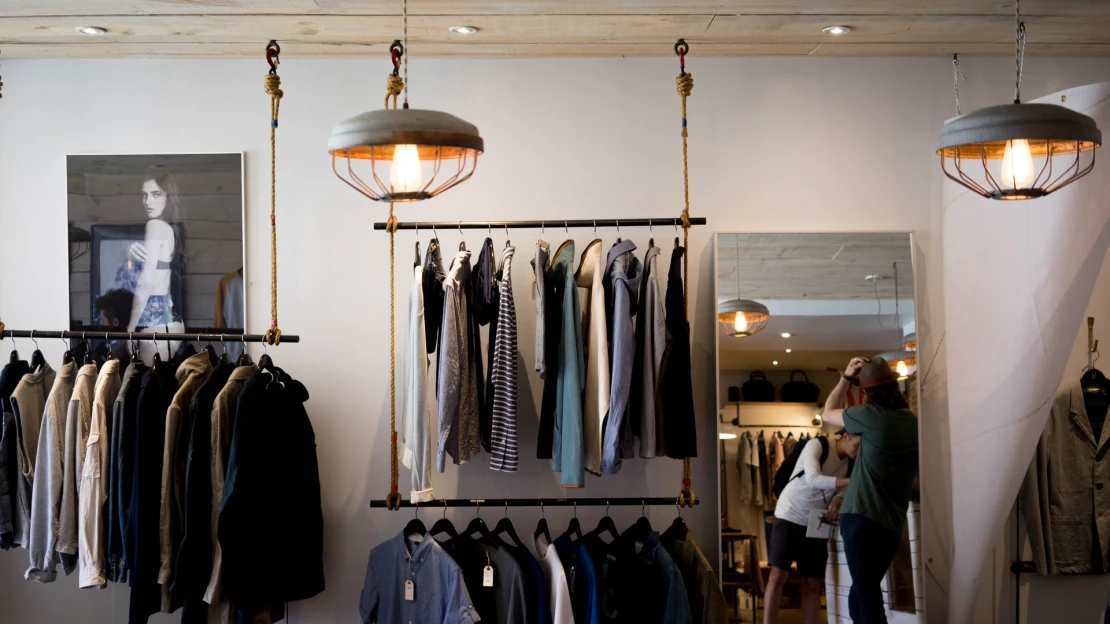 Trh s&nbsp;oblečením z&nbsp;druhé ruky může přerůst fast fashion do konce dekády