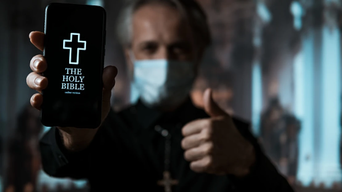 Vatikán inovoval svou  mobilní aplikaci. Má pomáhat s&nbsp;modlitbami