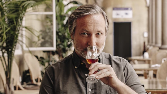 Binvenidos, signoras y signores! Máme pro vás Kubu v Praze, Kubu v Paříži a také Kubu v lahvi