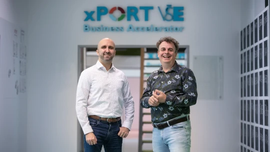 Mládí vpřed! Michal Menšík a&nbsp;Zdeněk Šoustal spojili síly se startupovým inkubátorem na VŠE