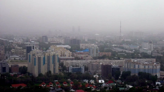 Kazachstánem zmítají nepokoje kvůli zdražení plynu. V zemi byl vyhlášen výjimečný stav