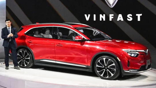 Automobilce VinFast vzrostly tržby o&nbsp;159 procent. Chce dodávat i&nbsp;do Evropy